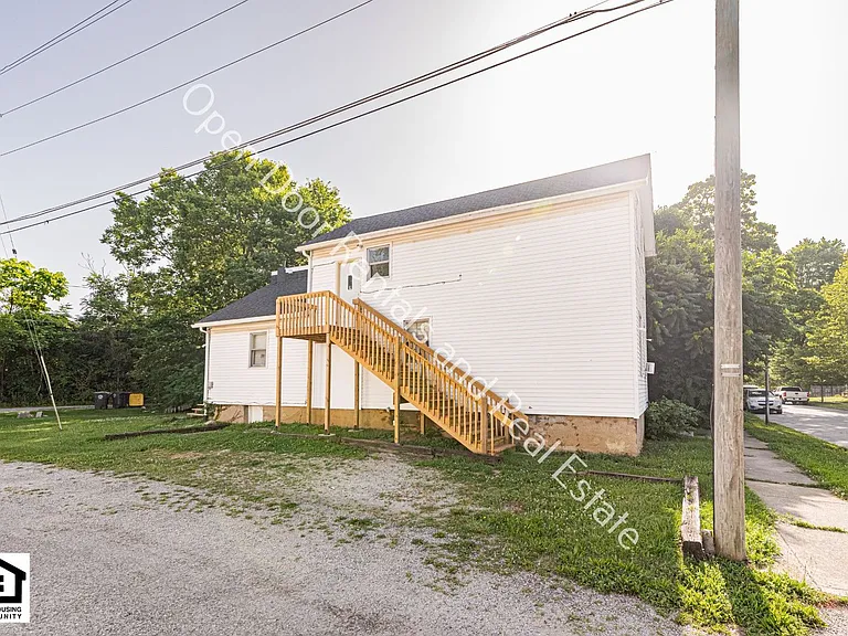 1240 Boone St — Photo 15
