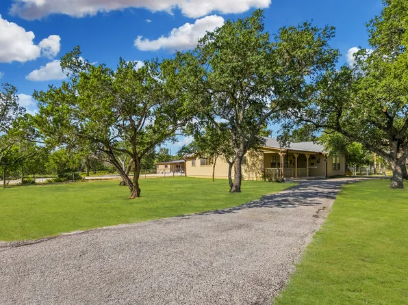 1129 BANDERA BLVD, Bandera, TX 78003