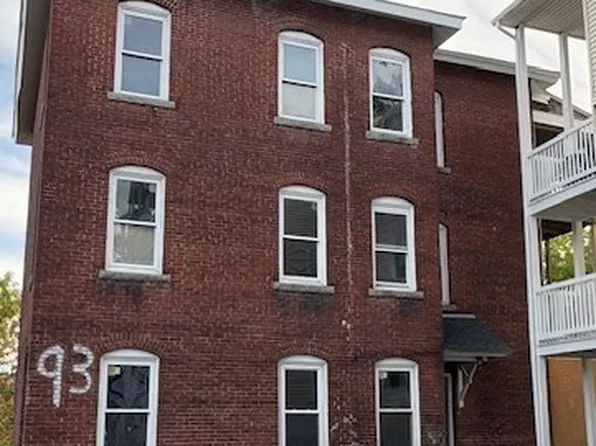 93 Austin St, Worcester, MA 01609