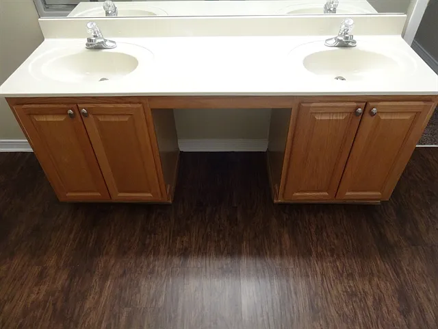 2424 W Shelby Creek Rd — Photo 9