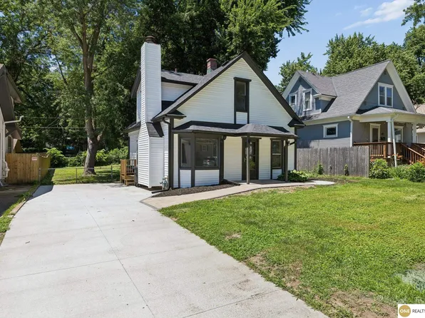 2532 N 65th Ave, Omaha, NE 68104