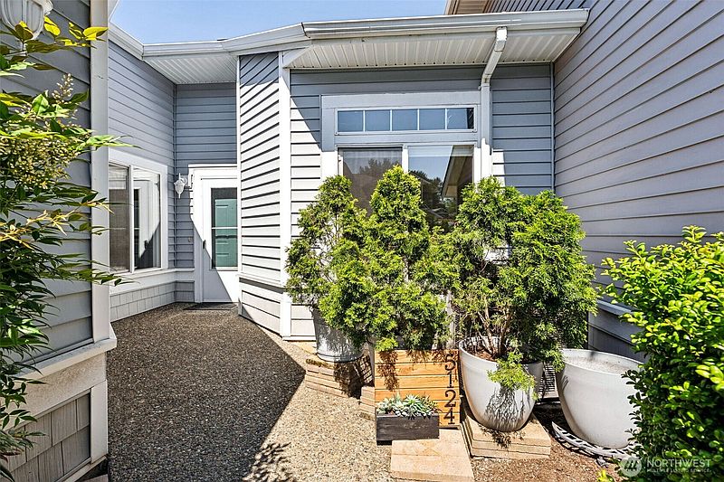 5th image of 5124 234 Street #41-3