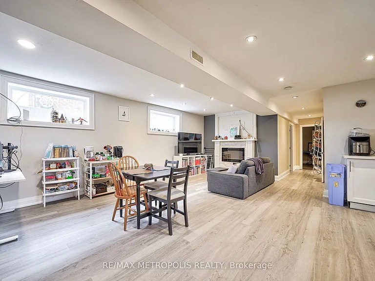 14 Stephen Dr #BASEMENT — Photo 20
