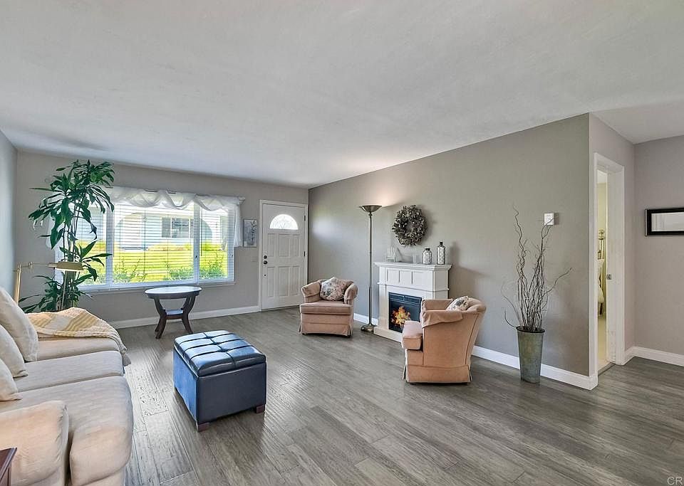 1st image of 3532 Bartlett Ave