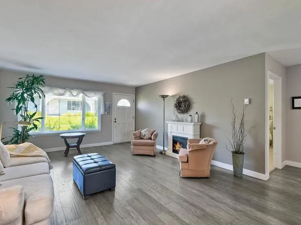 3532 Bartlett Ave, Oceanside, CA 92057