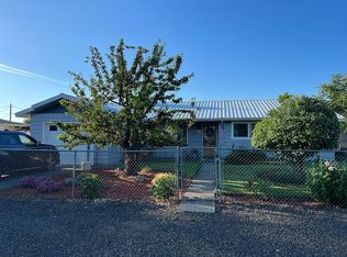 43581 Meadow Dr, Pendleton, OR 97801