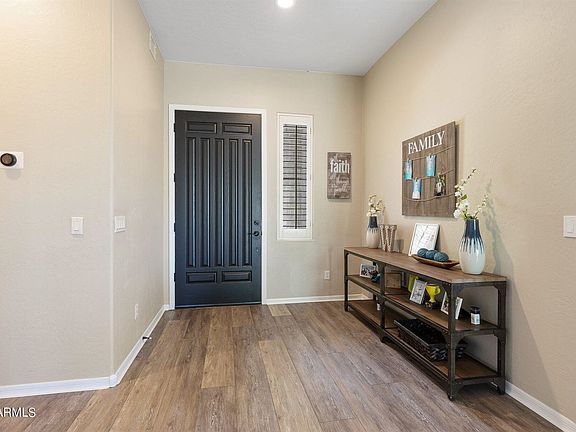 4th image of 10404 E Meadowhill Dr