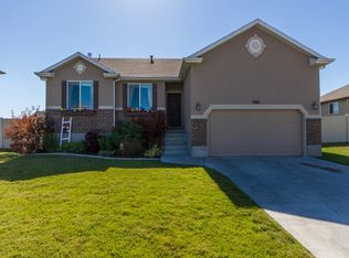 5881 S 4500 W, Hooper, UT 84315