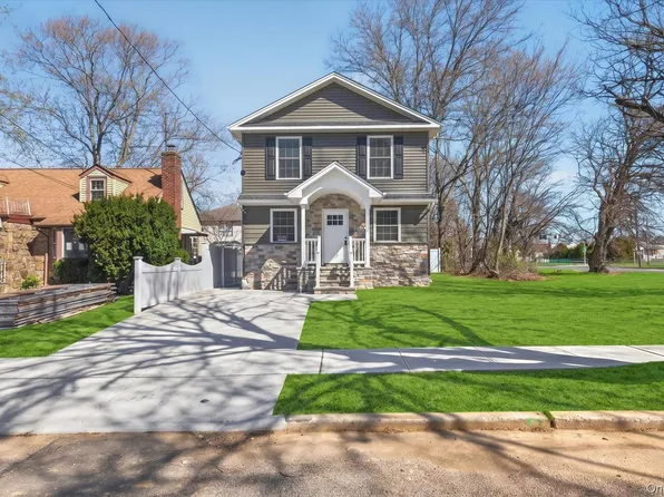 2461 third Avenue, East Meadow, NY 11554