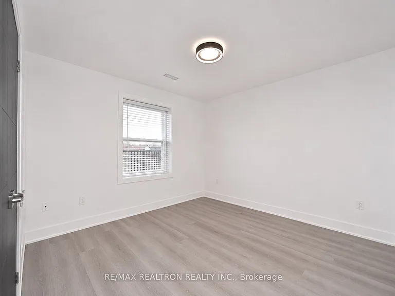 230 Boon Ave #5 — Photo 18