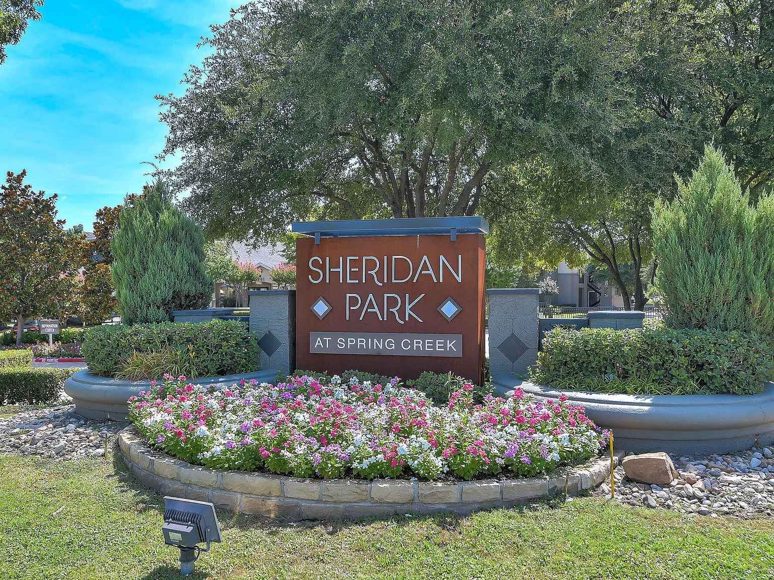 Sheridan Park at Spring Creek — Photo 4