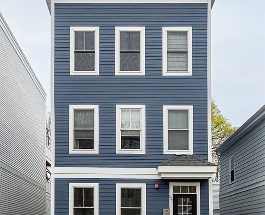2nd image of 603 E 6th St #1