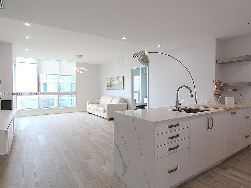 1st image of 300 S Biscayne Blvd #T-2906