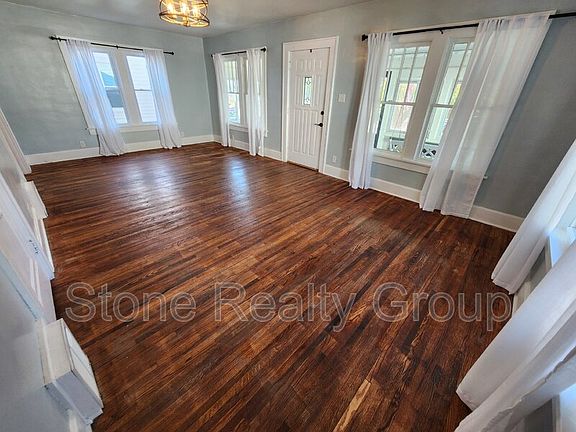 2nd image of 420 S 22nd St