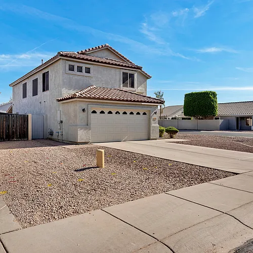 3309 E San Remo Ave Photo 1