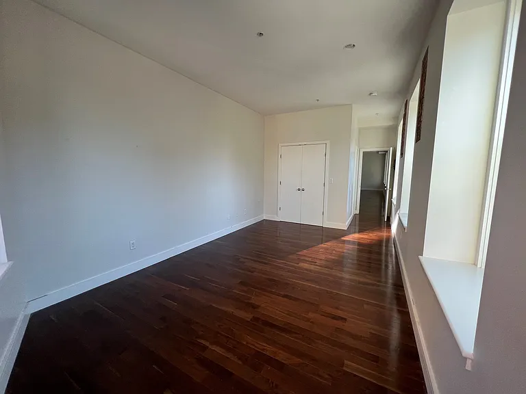 460A Harrison Ave #201 — Photo 11