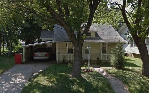 1st image of 1010 N Osage St