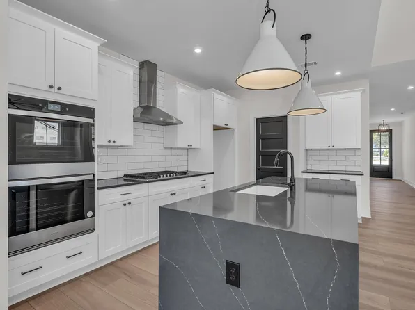 2552 Butlers Green Cir, Chattanooga, TN 37421