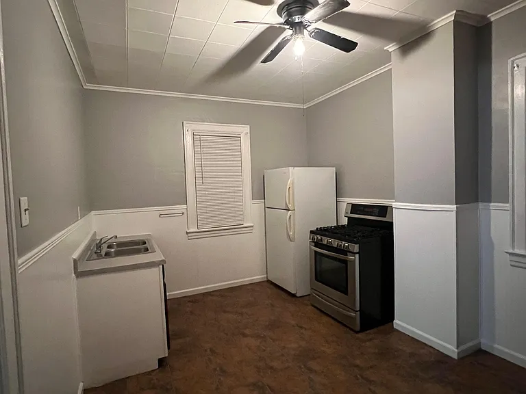 89 Sage Ave #LOWER — Photo 15