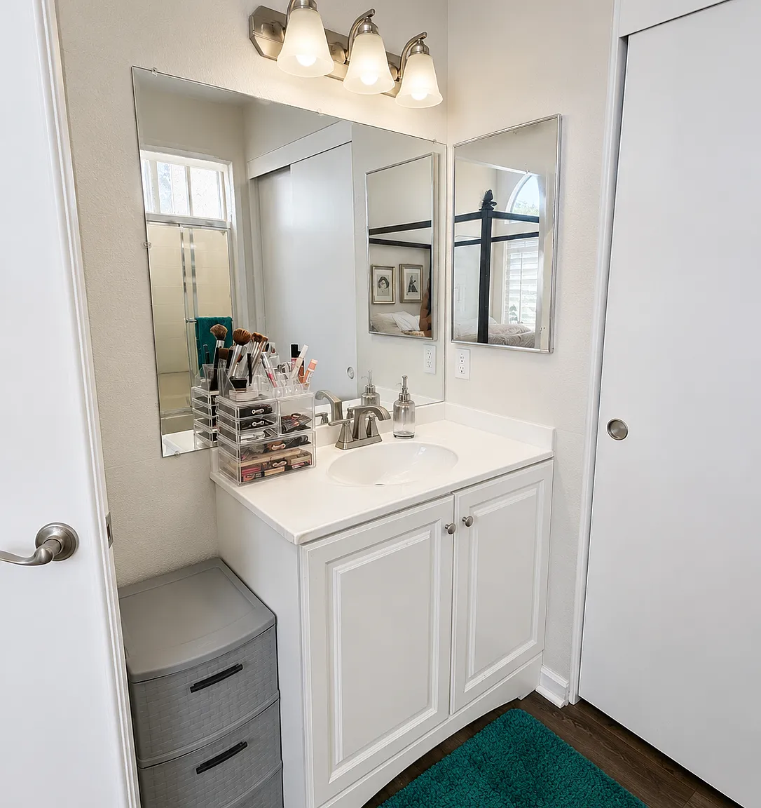 734 Buena Tierra Way — Photo 2