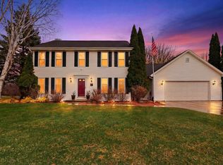 1838 Westbreeze Dr, Oshkosh, WI 54904