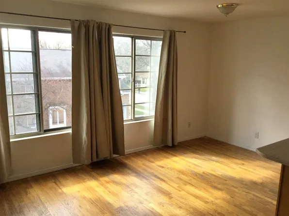 302CED, 302 S Cedar St #525d19e33, Urbana, IL 61801