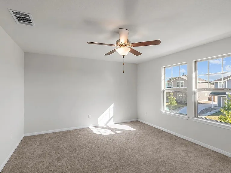 1725 Lakota Ln — Photo 7