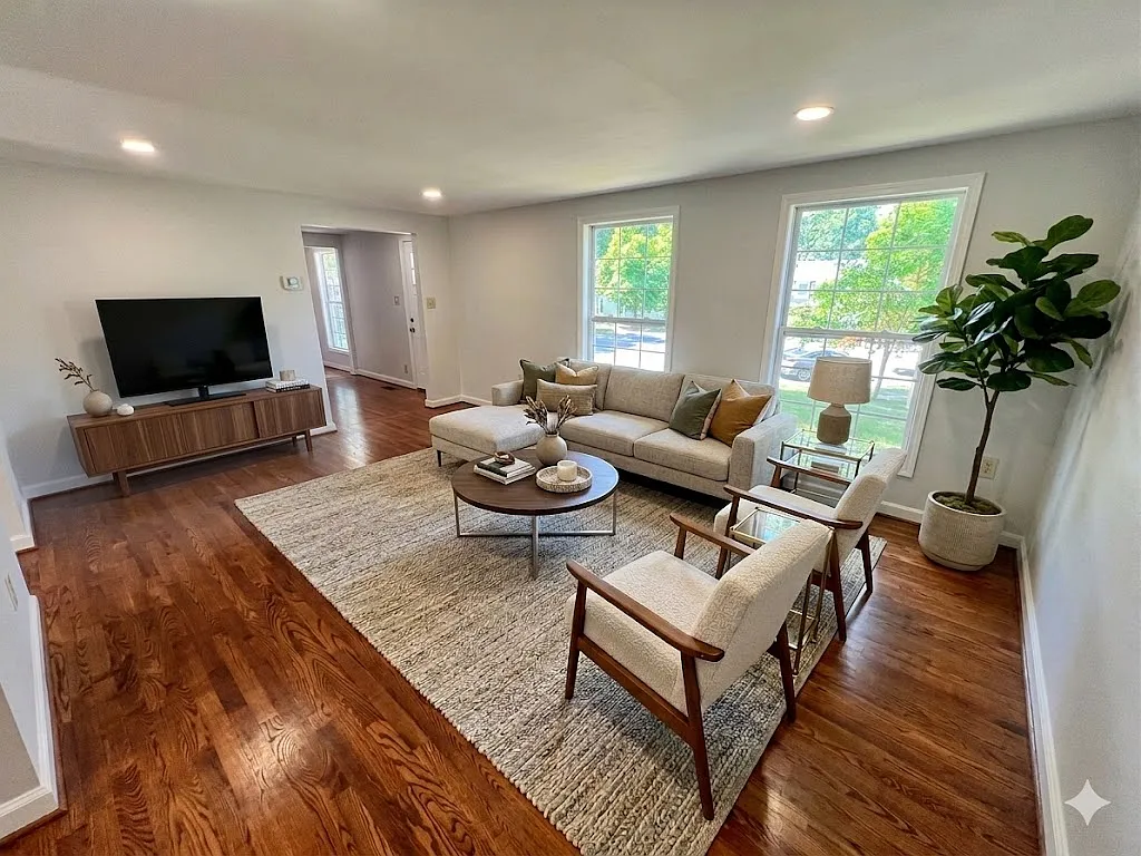 5 bed, 2996 sqft, $5,000 — Photo 4