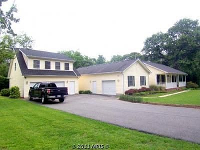 1st image of 485 Adams Ln