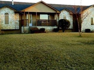 609 E Chukker Ln, Haysville, KS 67060