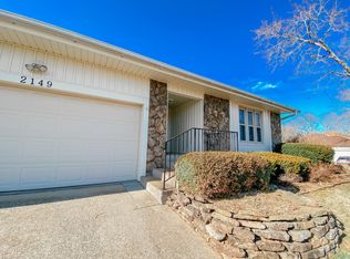 2149 E Regency Pl, Springfield, MO 65804