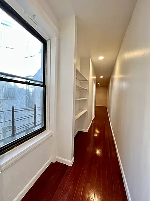 Rented by Hagstrom Management Inc | media 18