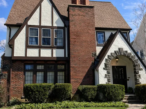 3563 Latimore Rd, Beachwood, OH