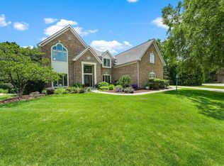 51448 Harbor Ridge Dr, Granger, IN 46530