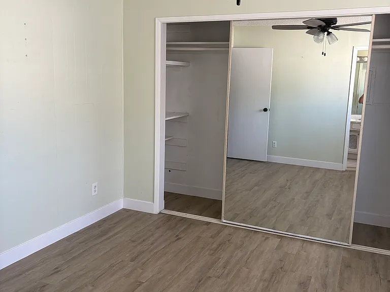 1040 Hoover Ave — Photo 16