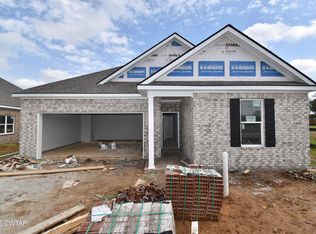 107 Gateway Dr, Jackson, TN 38305