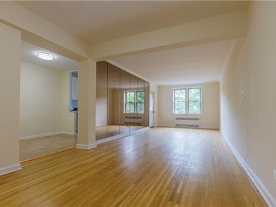 9425 Shore Rd APT 2H, Brooklyn, NY, 11209