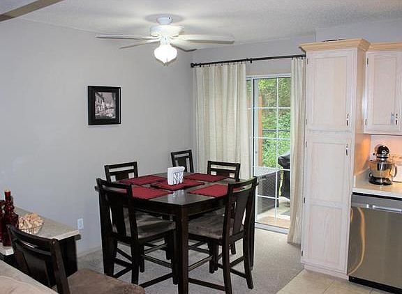 4th image of 5572 NW Sunrise Meadow Ln #62D