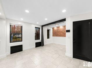 511 Van Buren St #1A, Brooklyn, NY 11221
