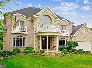 6245 Linway Ter, Mc Lean, VA 22101