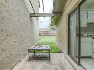 208 Perth Ct APT B, Winter Springs, FL 32708