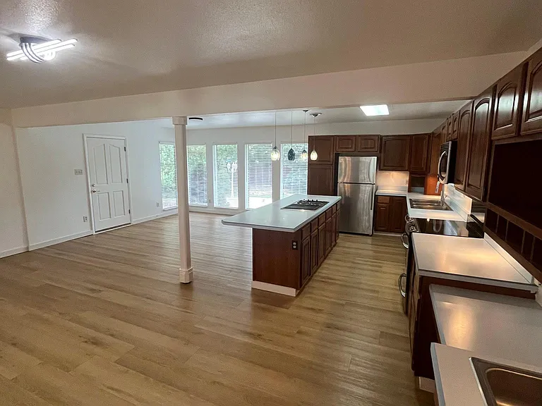 13703 W 20th Pl — Photo 7