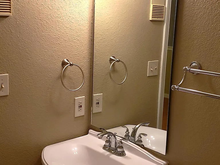 2311 Basil Dr #C207 — Photo 12