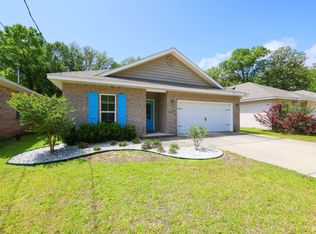 199 Nathey Ave, Niceville, FL 32578