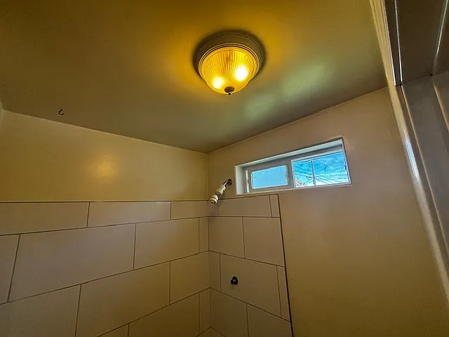 Shower has windows for ventilation