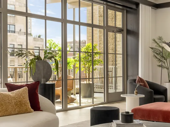 109 East 79th Street PH16 image 3 of 22
