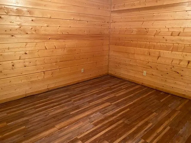 Tongue and groove walls
