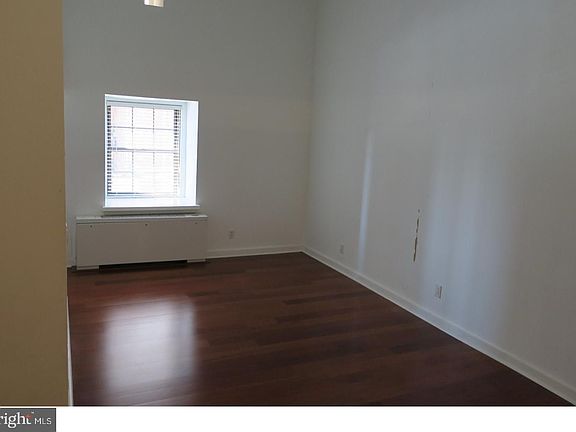 2nd image of 219 S 18th St #29-710A
