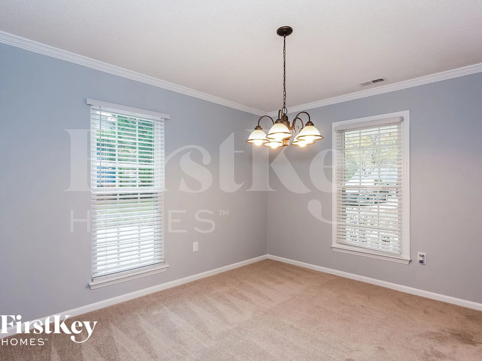 3 bed, 2.5 bath, 1686 sqft, $1,675 — Photo 4