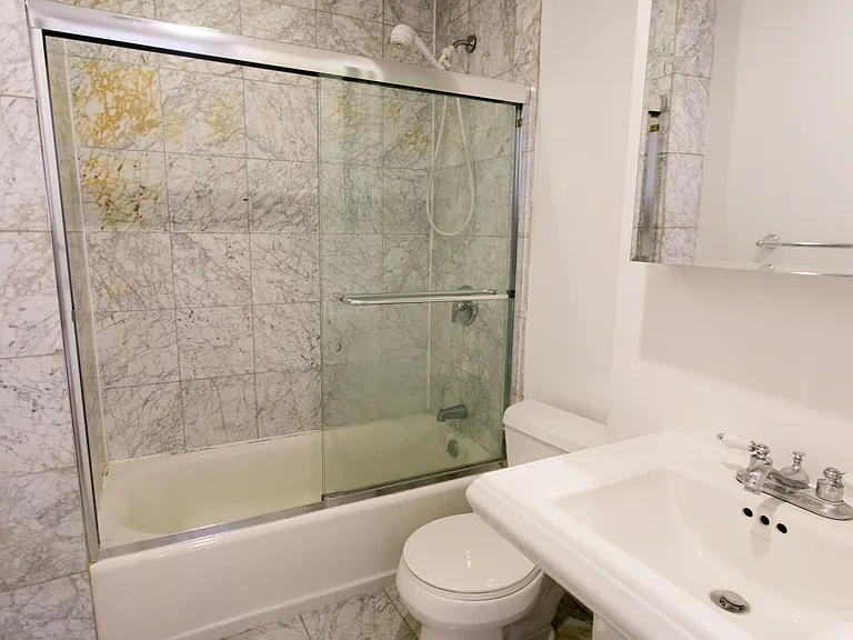5532 S. Kimbark Avenue — Photo 4